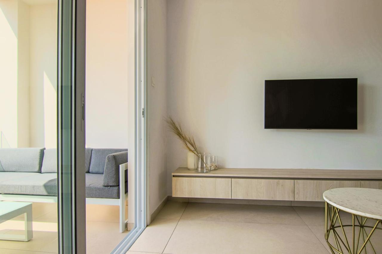Phaedrus Living Seaview Flat Limnaria 154 Apartment Пафос Екстериор снимка